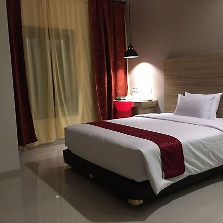 Cherry Homes Express Hotel Bandung Exterior foto