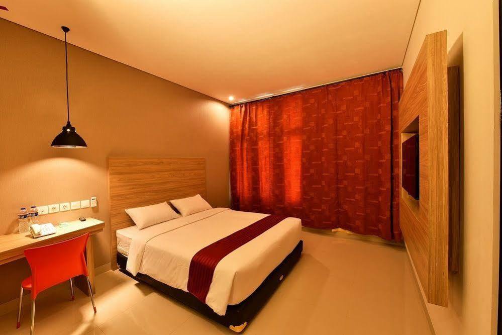Cherry Homes Express Hotel Bandung Exterior foto
